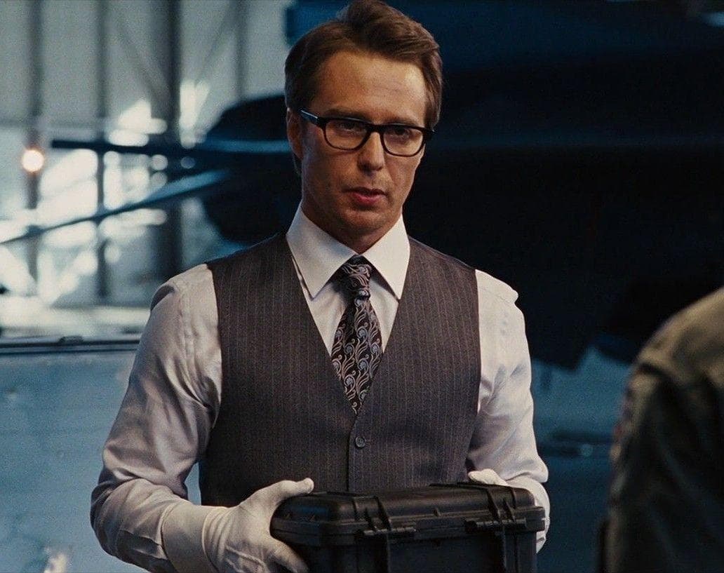 Сэм рокуэлл джастин хаммер. Железный человек 2 злодей. Джастин хаммер железный человек 2. Железный человек 2 злодей. Хаммер марвел.