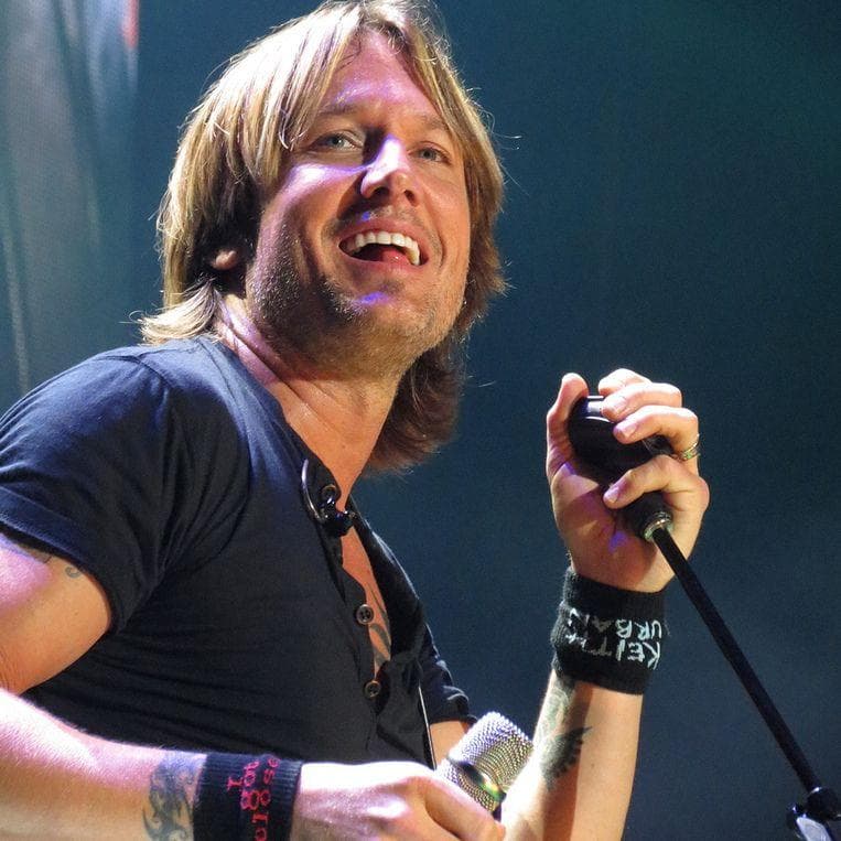 13 Sober Country Singers