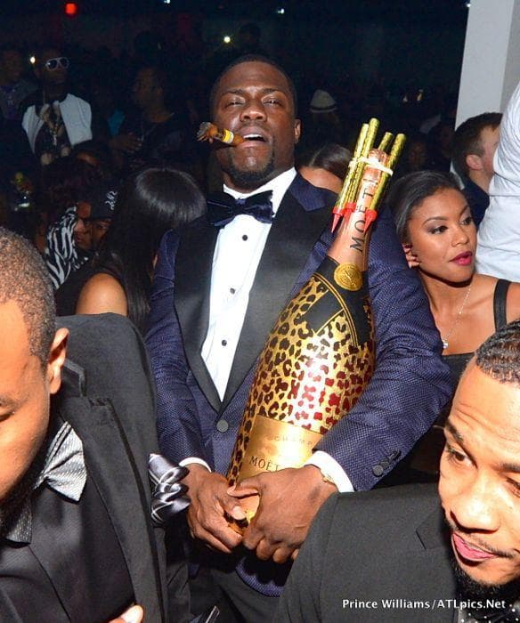 Celebrities Who Smoke Cigars | List of Famous People Smoking Cigars