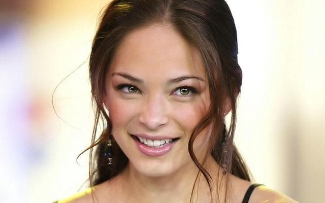 Kristin Kreuk poster