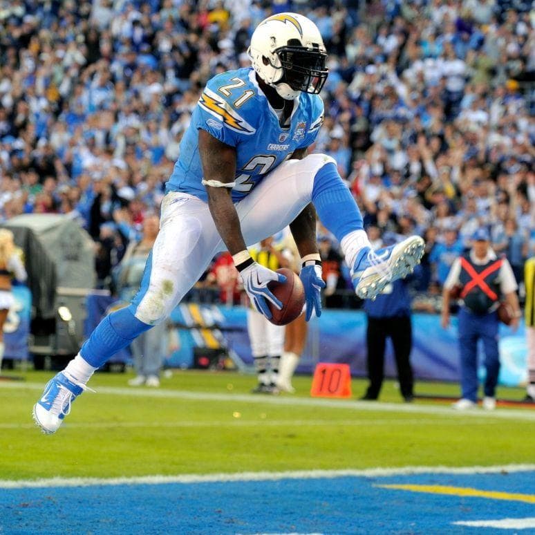 The 25+ Best Pass Catching Running Backs Of All Time, Ranked