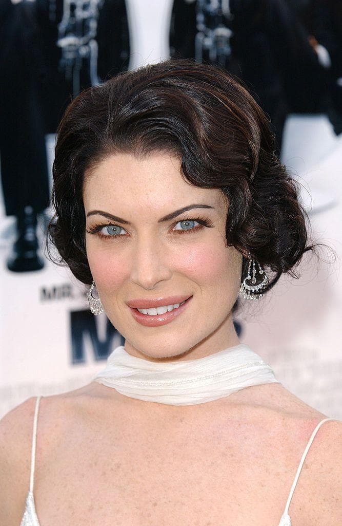 lara flynn boyle celebrity haircut hairstyles