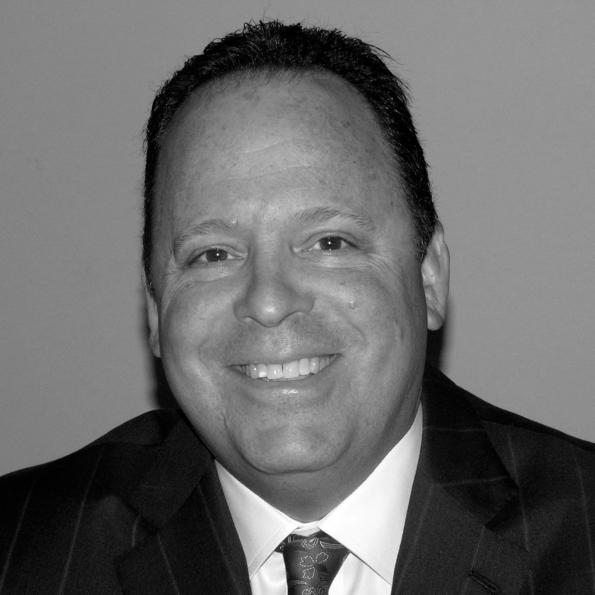 Leon rose. Михалевский баскетбольный агент. Leon rose. Leo rising celebrities. Leon rose.