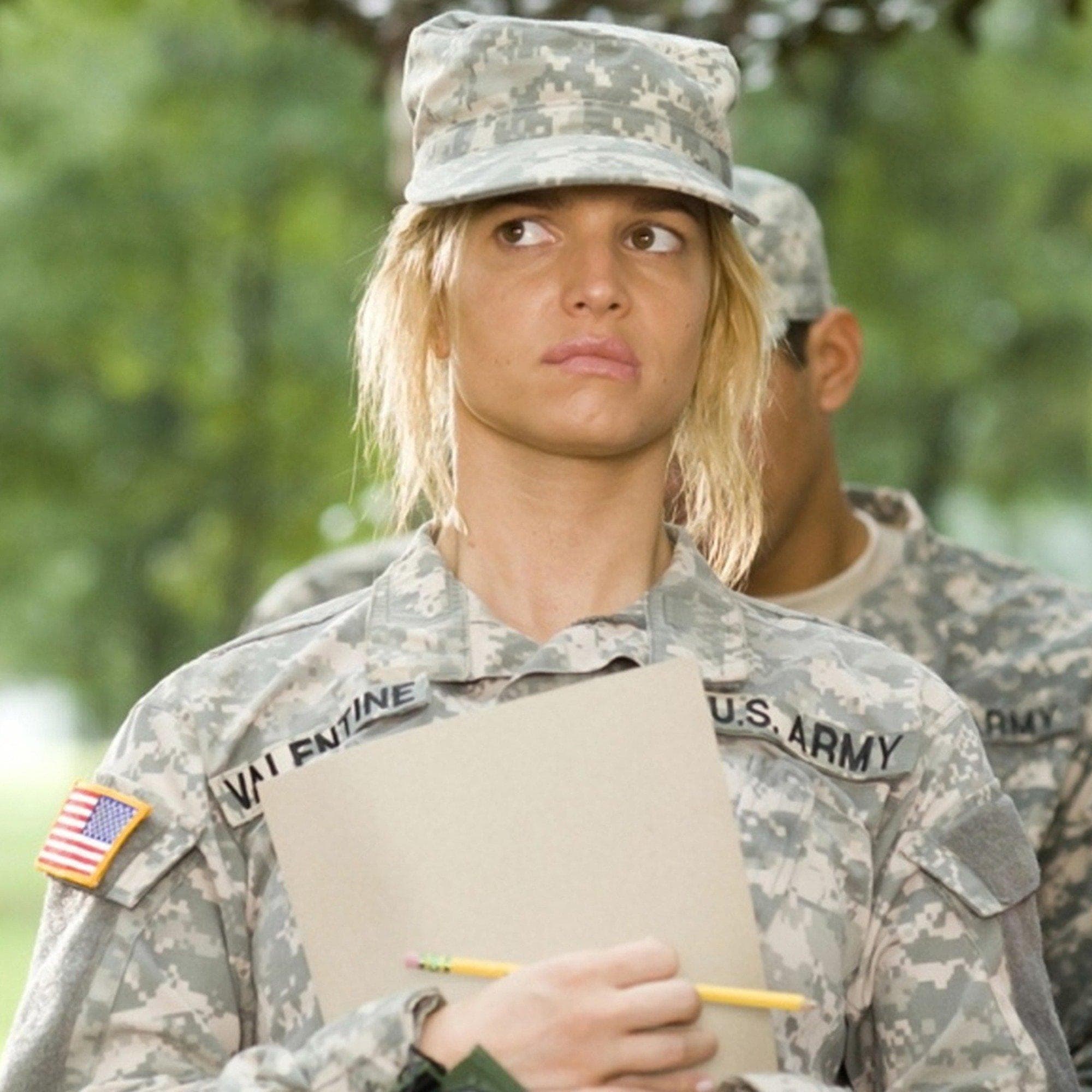 Private Valentine: Blonde & Dangerous