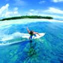 Maldives on Random Best Countries for Surfing