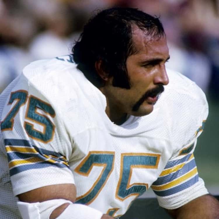 Hispanic Football Players List Of Hispanic Athletes In The Nfl