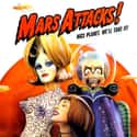Natalie Portman, Jack Nicholson, Sarah Jessica Parker   Mars Attacks! is a 1996 American comic science fiction film directed by Tim Burton and written by Jonathan Gems.