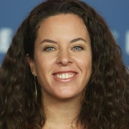 Клаудия шиффер 2023. Клаудия лейтте чм 2014. Клаудия видео. Клаудия видео. Клаудия кристиан американская актриса.