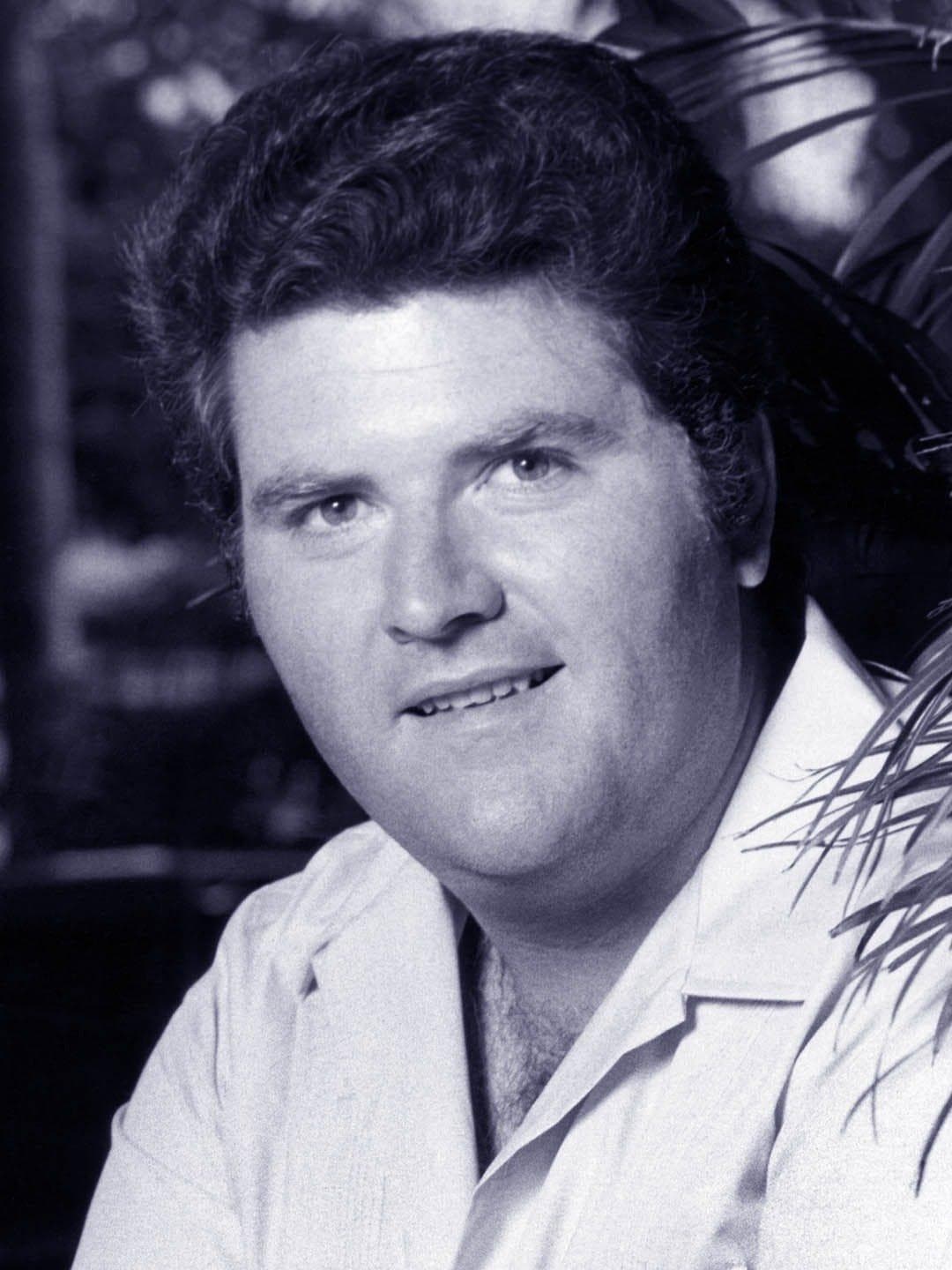 Larry Zito. (John Diehl) - Miami Vice Collectibles - The Miami Vice  Community, image size:1080x1440