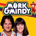 Robin Williams, Pam Dawber, Ralph James   Mork & Mindy is an American sitcom broadcast from 1978 to 1982 on ABC.