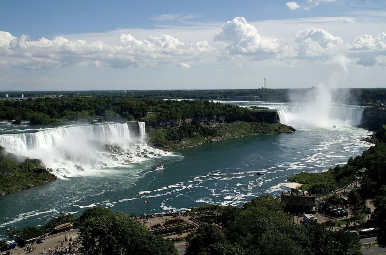 Over The Years, 5,000 Bodies Have Been Found At The Bottom Of Niagara Falls