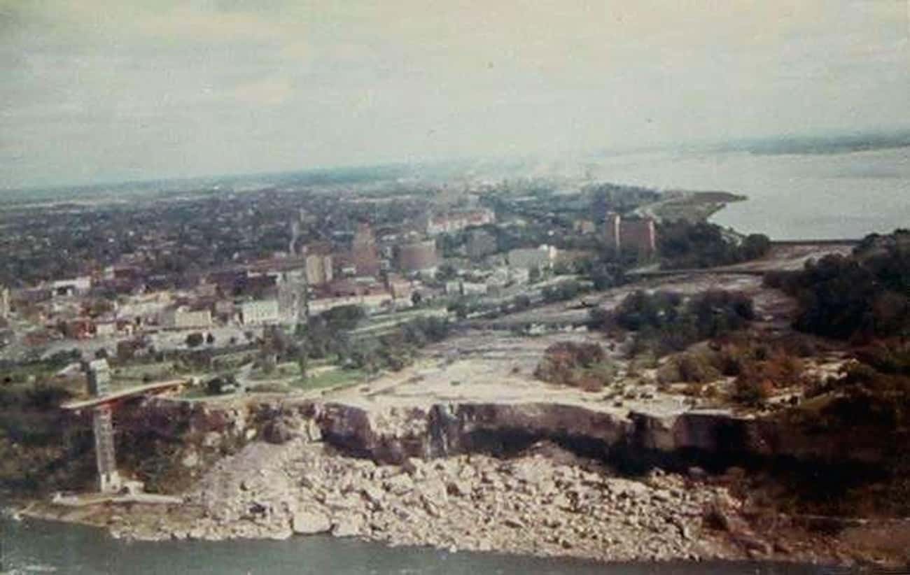 Dry Niagara Falls (1969)