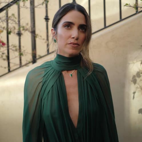 50+ Celebrities With Cleft Chins