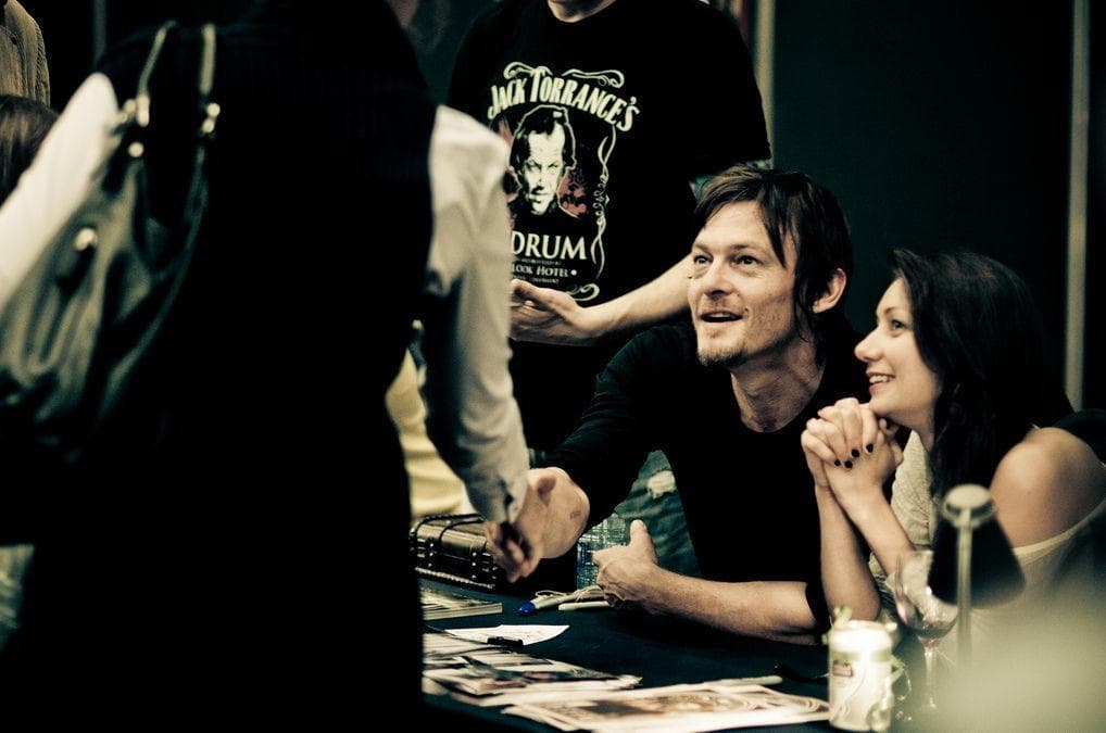 How Much Celebrities Charge for Autographs & Appearances