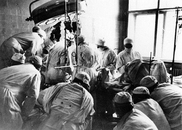 History's Most Impressive Firsts In Surgery And Medicine