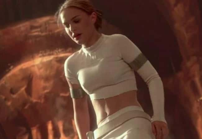12 Times Female Action Stars’ Clothes Ripped Off In A Sexy Way Star Wars Revenge Of The Sith Padme