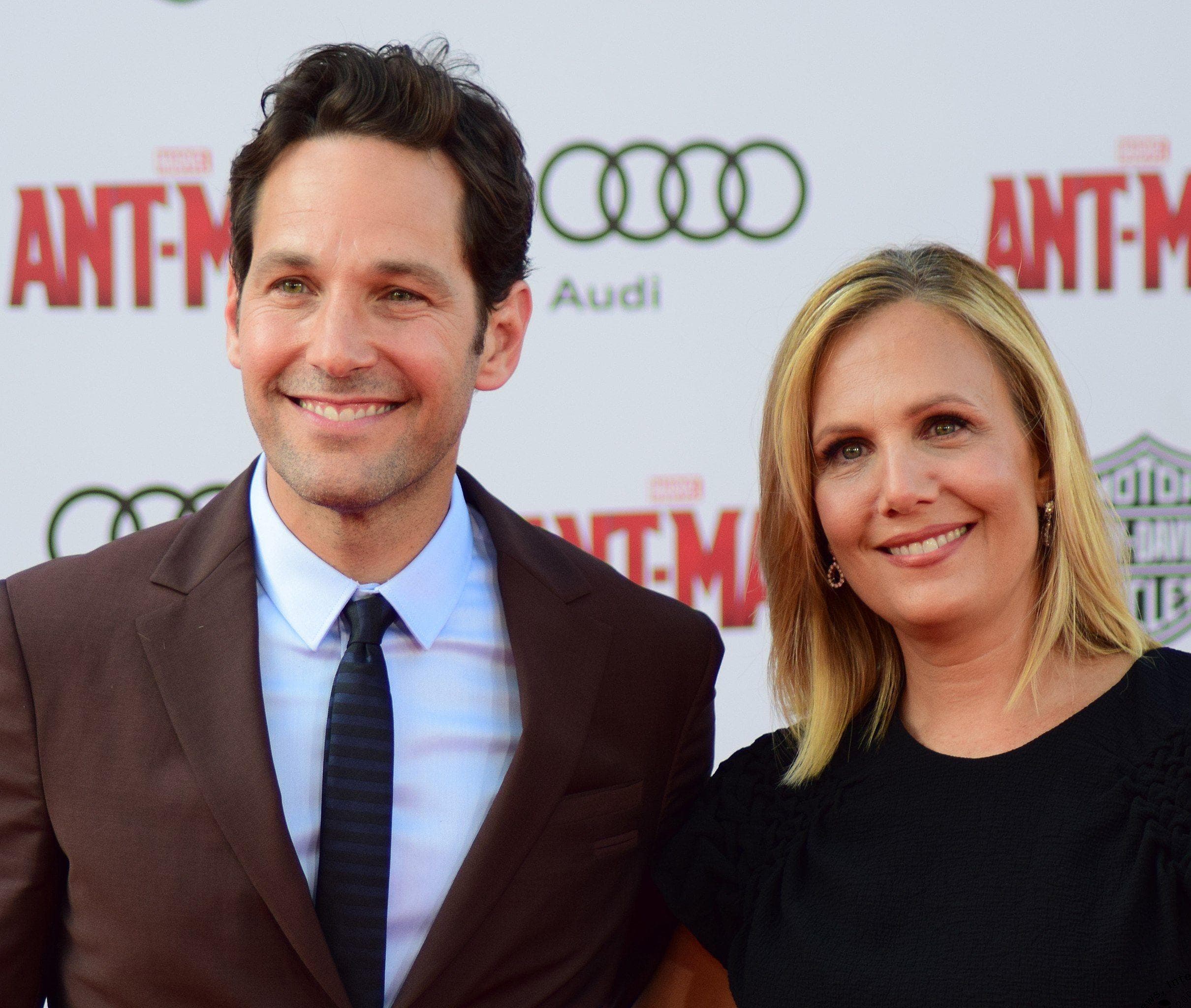 All About The Relationships Between Celebrities And Non-Famous People