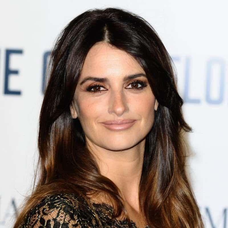 The 1000+ Most Gorgeous Celebrity Women, Ranked By Fans