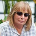 age 75   Carole Penny Marshall (October 15, 1943 – December 17, 2018) was an American actress, director and producer.