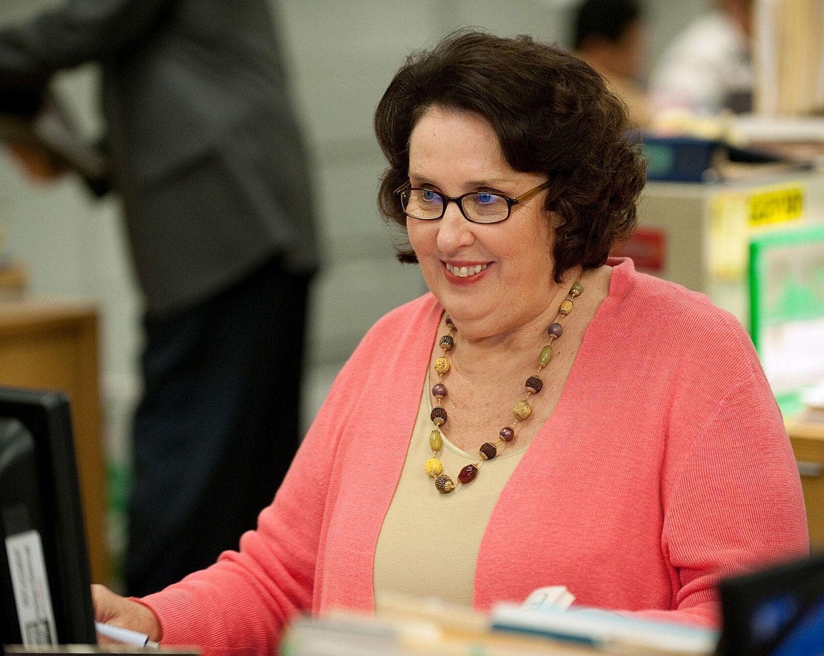 Phyllis Smith Was A Casting Director Whose Delivery Was So Believable, They Cast Her In ‘The Office’
