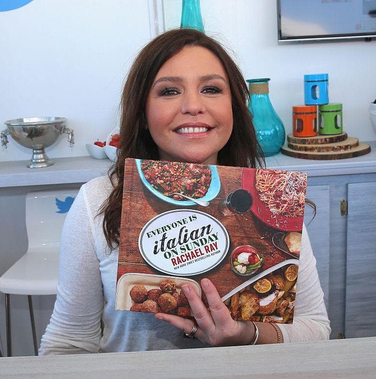 Famous Female TV Chefs List Of Top Female TV Chefs   Rachael Ray Photo U24