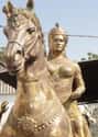 Rudrama Devi on Random Coolest Statues And Monuments Dedicated To Female Warriors