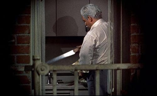 15 Disturbingly Violent Movie Scenes You Never Actually See