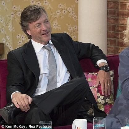 Famous Female Columnists List of Top Female Columnists