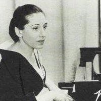 Famous Female Pianists List of Top Female Pianists