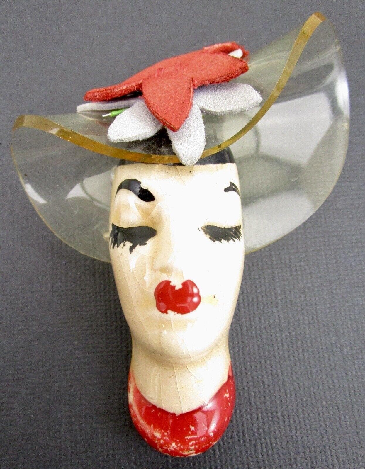 1939: Ruth And Elliot Handler Start Selling Plastic Goods