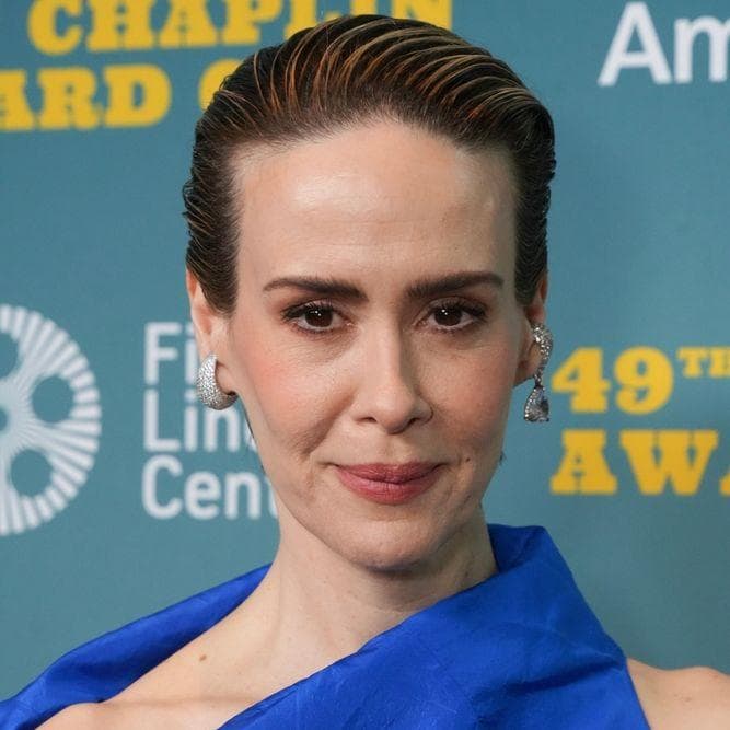 Sarah Paulson Gave Pedro Pascal Her Per Diem When He Was A Struggling Actor