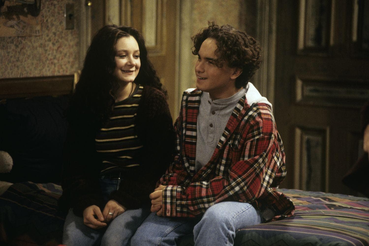 Sara Gilbert Of 'Roseanne' Said The Original Actor Who Played DJ Was Let Go Partly Because She Didn’t Get Along With Him